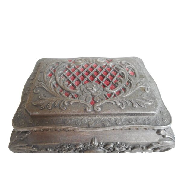 Vintage Ornate Metal silver plated Trinket, storage, jewelry box Japan - Picture 2 of 9